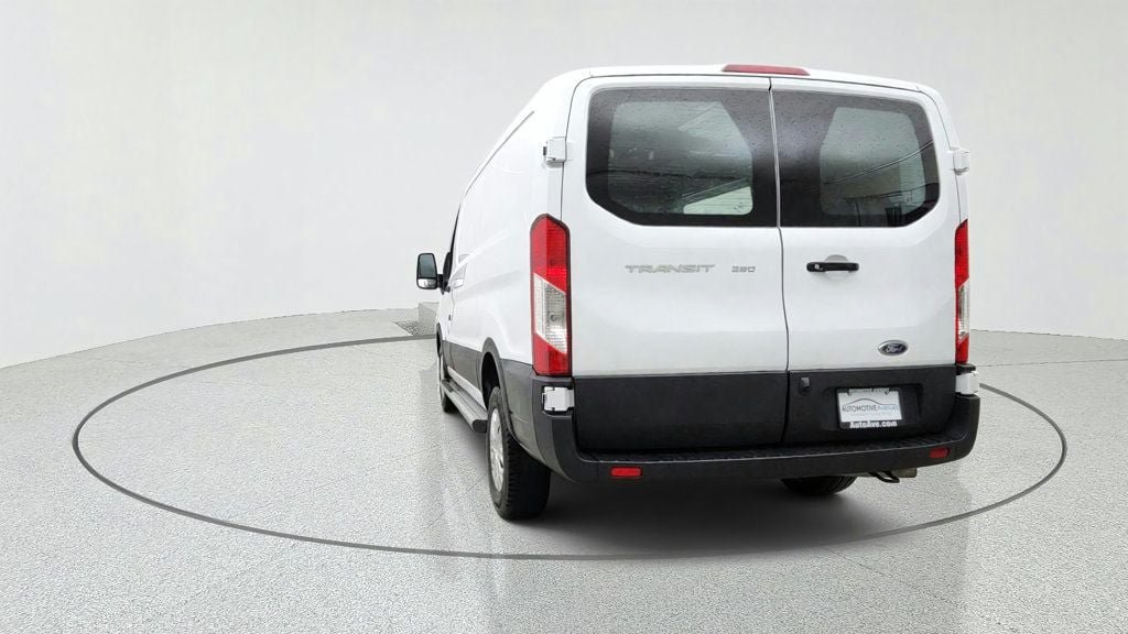 Used 2025 Ford Transit 250 Low Roof w/ Exterior Upgrade Package RWD image 6