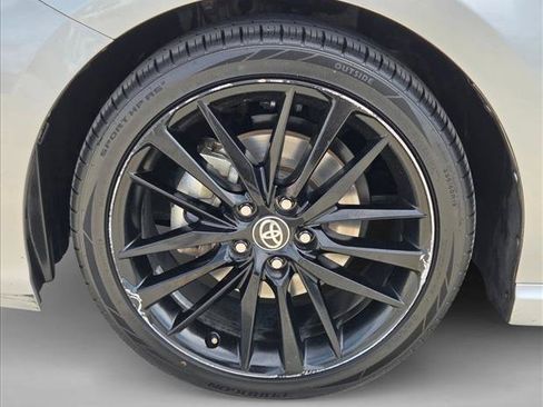 Used 2024 Toyota Camry XSE FWD image 22