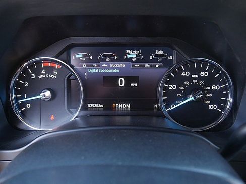 Used 2020 Ford F350 Platinum w/ FX4 Off-Road Package image 30