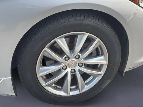 Used 2015 INFINITI Q50 Premium w/ Navigation Package AWD/4WD image 5