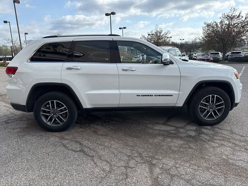 Used 2022 Jeep Grand Cherokee Limited image 10