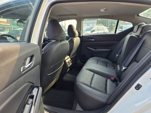 Used 2022 Nissan Altima 2.5 SL image 12