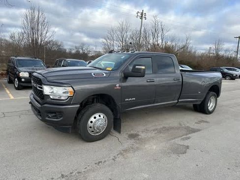 Certified 2023 RAM 3500 Big Horn w/ Level 1 Equipment Group image 18