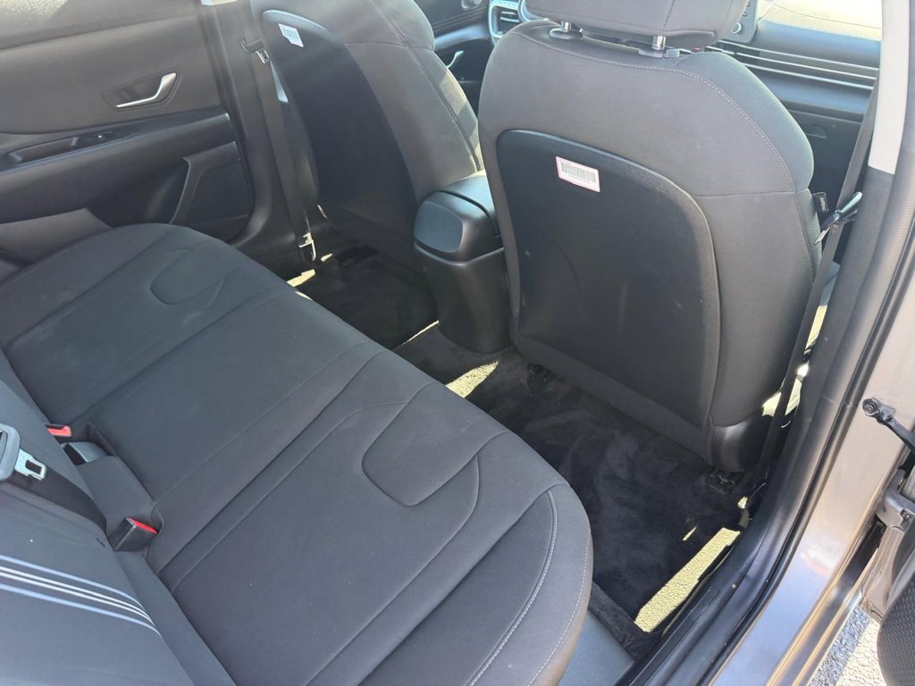 Used 2023 Hyundai Elantra SEL FWD image 26