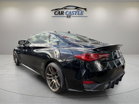 Used 2018 INFINITI Q60 Red Sport 400 w/ Sensory Package 3.0T Sport image 14