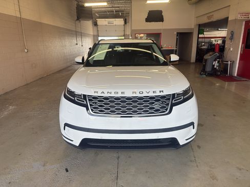 Used 2019 Land Rover Range Rover Velar S AWD/4WD image 2