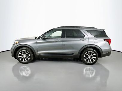 New 2026 Ford Explorer ST-Line
