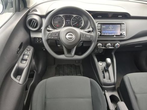 Certified 2025 Nissan Kicks Play S FWD image 27