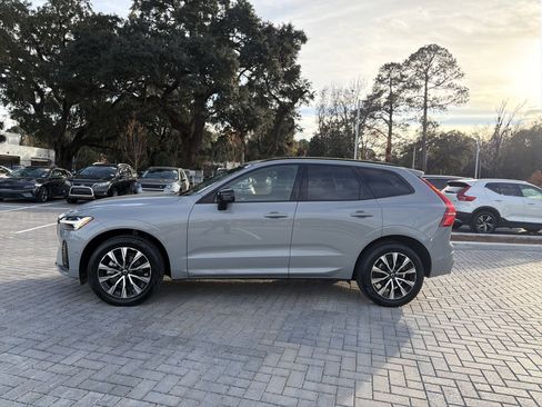 Certified 2025 Volvo XC60 B5 Plus image 36