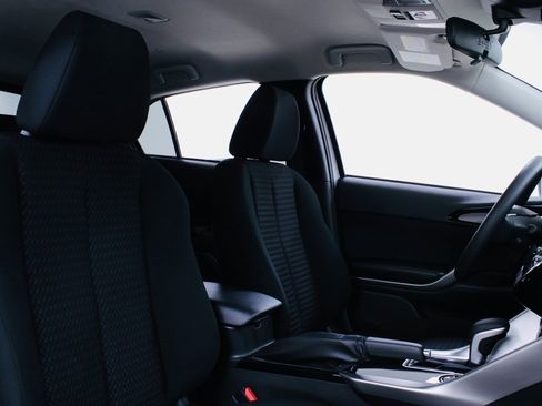 Used 2024 Mitsubishi Eclipse Cross Black Edition image 24