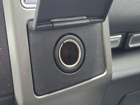 Used 2020 Ford Expedition XLT w/ Equipment Group 202A AWD/4WD image 35