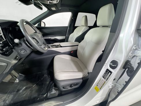 Used 2023 Lexus RX 350 Premium w/ Accessory Package (Z1) AWD/4WD image 20