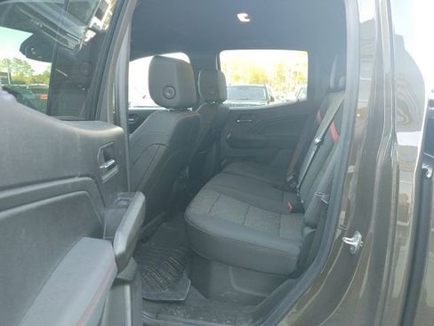 Used 2024 Chevrolet Colorado Z71 w/ Z71 Convenience Package 2 image 15