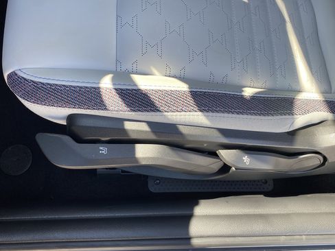 Certified 2025 MINI Cooper S image 30