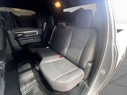 Used 2024 RAM 1500 Warlock AWD/4WD image 19