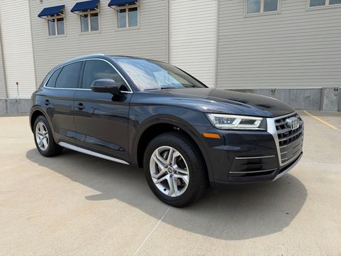 Used 2018 Audi Q5 2.0T Premium Plus w/ Premium Plus Package AWD/4WD image 1