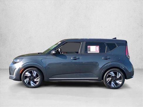 Used 2023 Kia Soul GT-Line FWD image 9