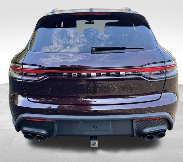Used 2025 Porsche Macan AWD/4WD image 7