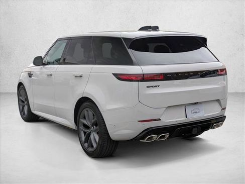 New 2025 Land Rover Range Rover Sport Dynamic SE image 9
