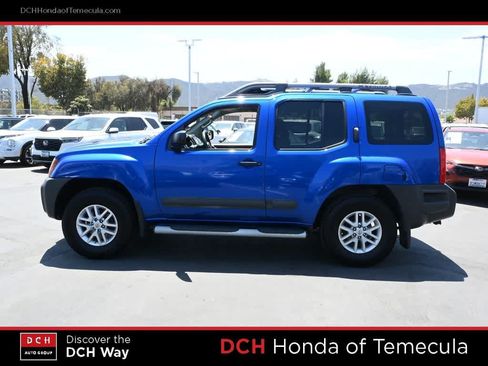 Used 2015 Nissan Xterra S w/ Value Package RWD image 4