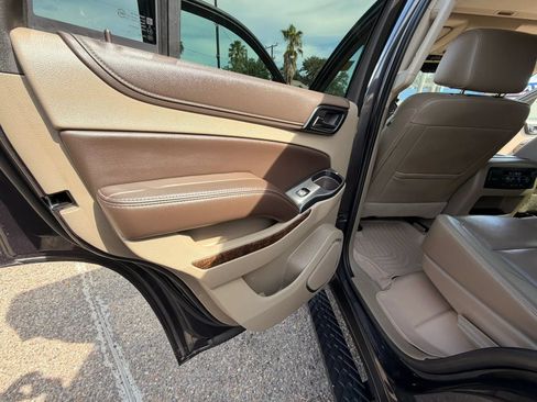 Used 2018 Chevrolet Tahoe LT AWD/4WD image 38