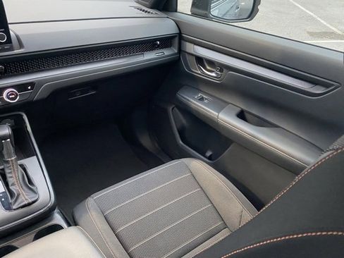 Certified 2024 Honda CR-V Sport image 34