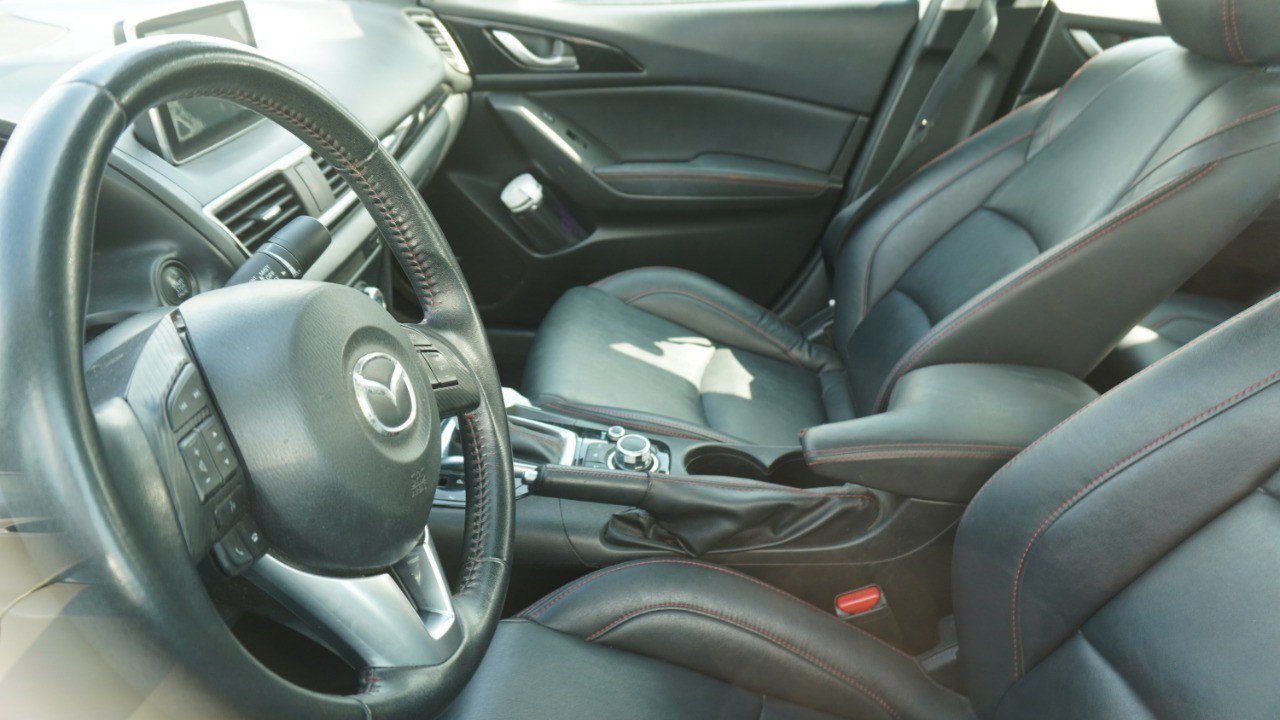 Used 2015 MAZDA MAZDA3 i Grand Touring FWD image 8
