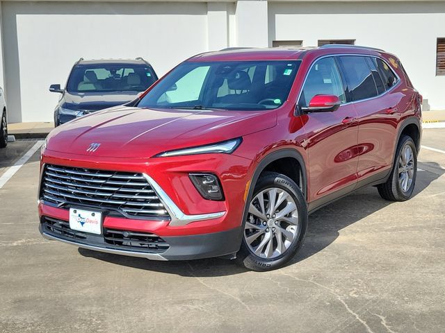Used 2025 Buick Enclave Preferred FWD image 32