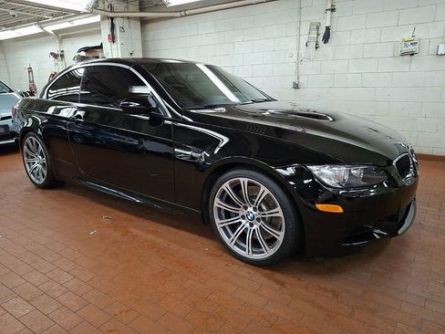 Used 2011 BMW M3 Convertible image 31