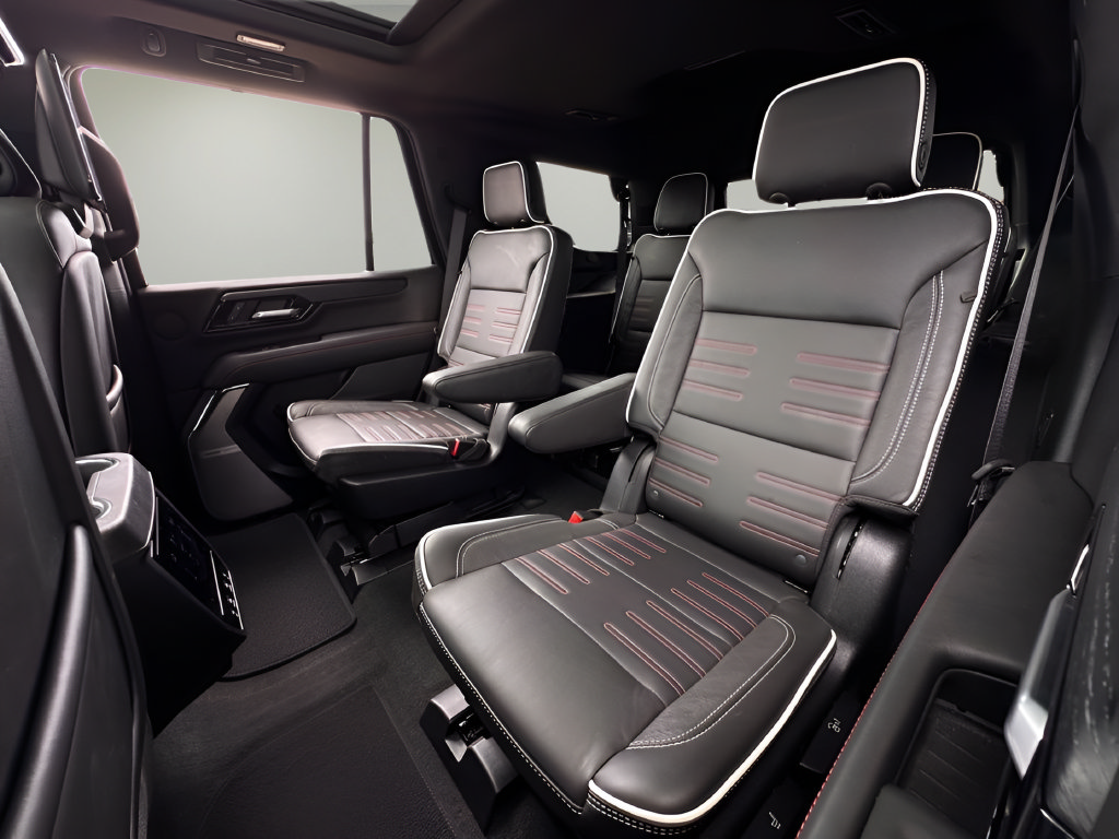 Used 2026 GMC Yukon AT4 Ultimate AWD/4WD image 18
