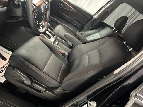 Used 2019 Honda Ridgeline Sport image 10
