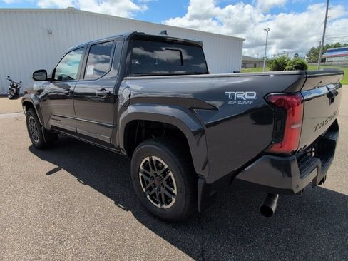 Certified 2026 Toyota Tacoma TRD Sport w/ TRD Sport Premium Package AWD/4WD image 4