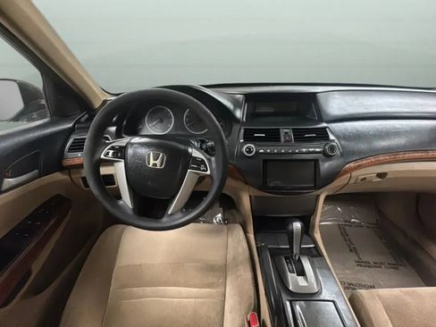 Used 2011 Honda Accord EX image 11