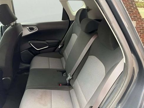 Used 2020 Kia Soul LX FWD image 7