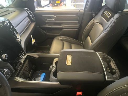 New 2026 RAM 1500 Big Horn AWD/4WD image 14