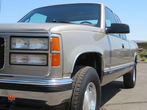 Used 1998 GMC Sierra 1500 4x4 Extended Cab w/ Marketing Option Pkg 2 image 24