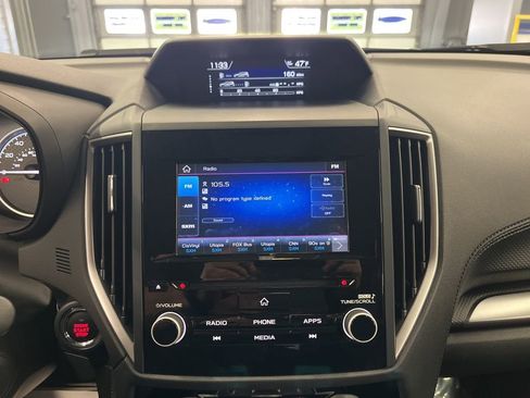 Certified 2022 Subaru Forester Premium image 26