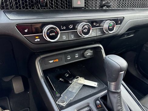Certified 2026 Honda CR-V EX image 25