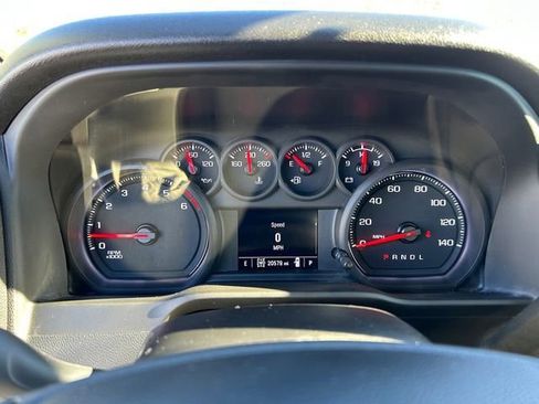 Used 2024 Chevrolet Silverado 2500 Custom w/ Custom Convenience Package image 22