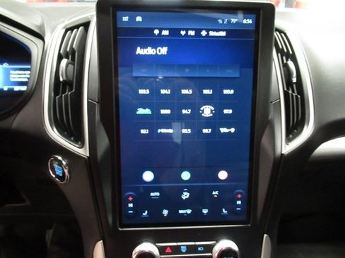 Used 2024 Ford Edge SEL AWD/4WD image 23