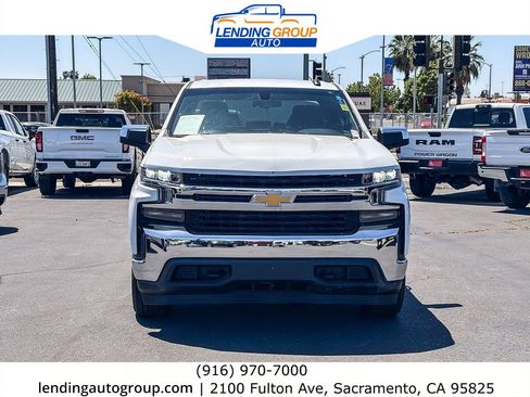 Used 2021 Chevrolet Silverado 1500 LT w/ Z71 Off-Road Package AWD/4WD image 6