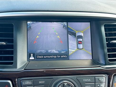 Used 2015 Nissan Pathfinder SL w/ SL Tech Package FWD image 20