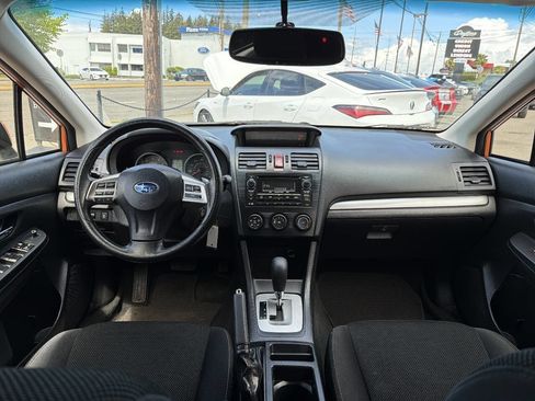Used 2014 Subaru Crosstrek 2.0i Premium w/ Moonroof Package AWD/4WD image 25
