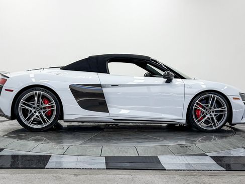 Used 2023 Audi R8 V10 performance w/ Full Leather Package AWD/4WD image 17