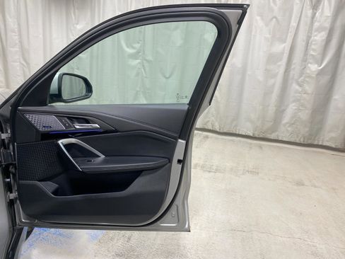 Used 2025 BMW X1 xDrive28i w/ Convenience Package image 21