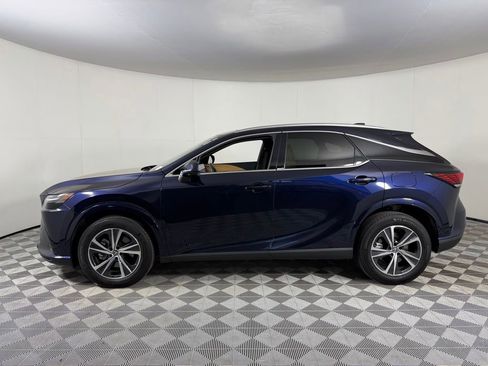 Used 2024 Lexus RX 350 Premium w/ Convenience Package FWD image 10