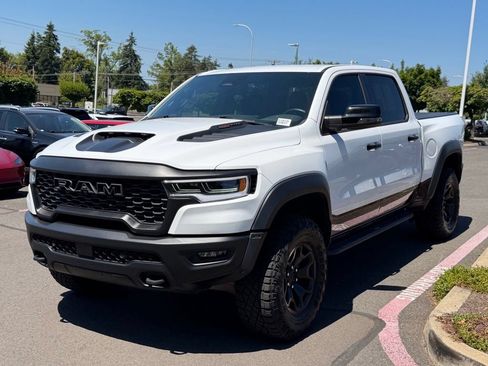 Used 2025 RAM 1500 RHO AWD/4WD image 4