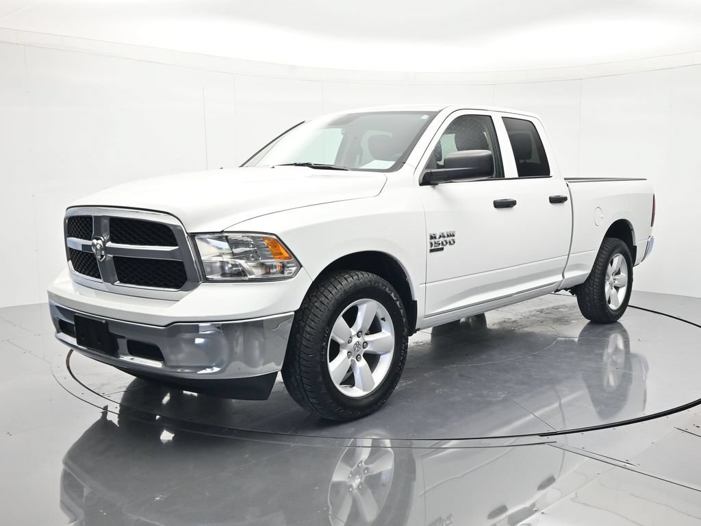 Used 2024 RAM 1500 Classic SLT AWD/4WD image 1