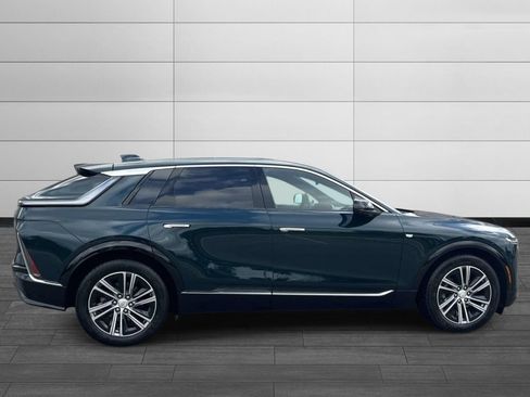 Certified 2024 Cadillac Lyriq Luxury w/ LPO, Floor Liner Package AWD/4WD image 6