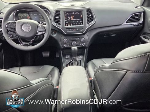 Used 2023 Jeep Cherokee Altitude Lux AWD/4WD image 9